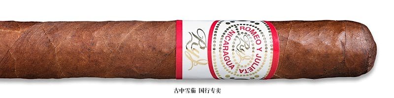 RyJ by Romeo y Julieta Corona